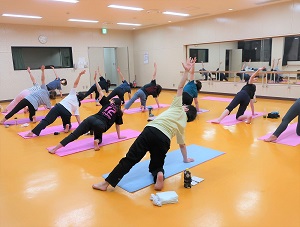 夜デトックスヨガ　5月