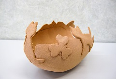 おがくず粘土で小物入れを作ろう