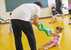 パパと一緒に親子体操　5月